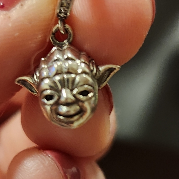 Gnoce "May the Force be with you" Yoda Master Charm Pendant In Sterling Silver - Picture 6 of 6